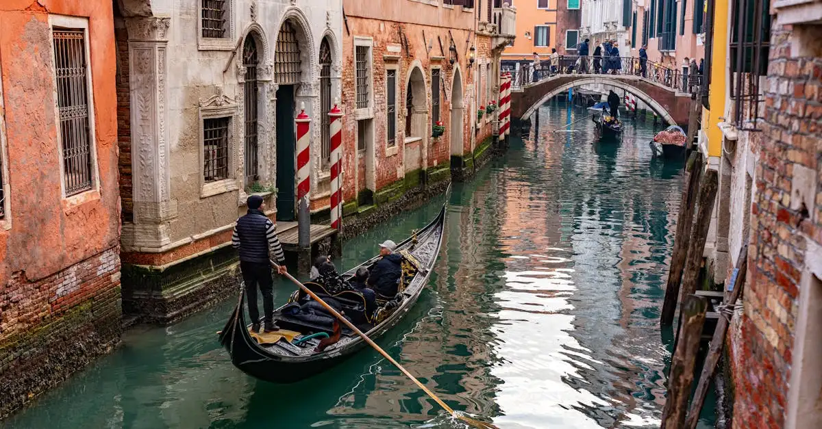 Por que Veneza atrai tantos turistas? Descubra agora!