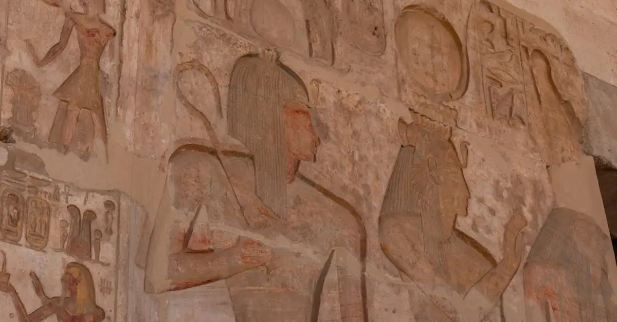 Quais são os antigos templos de Luxor e onde encontrá-los?