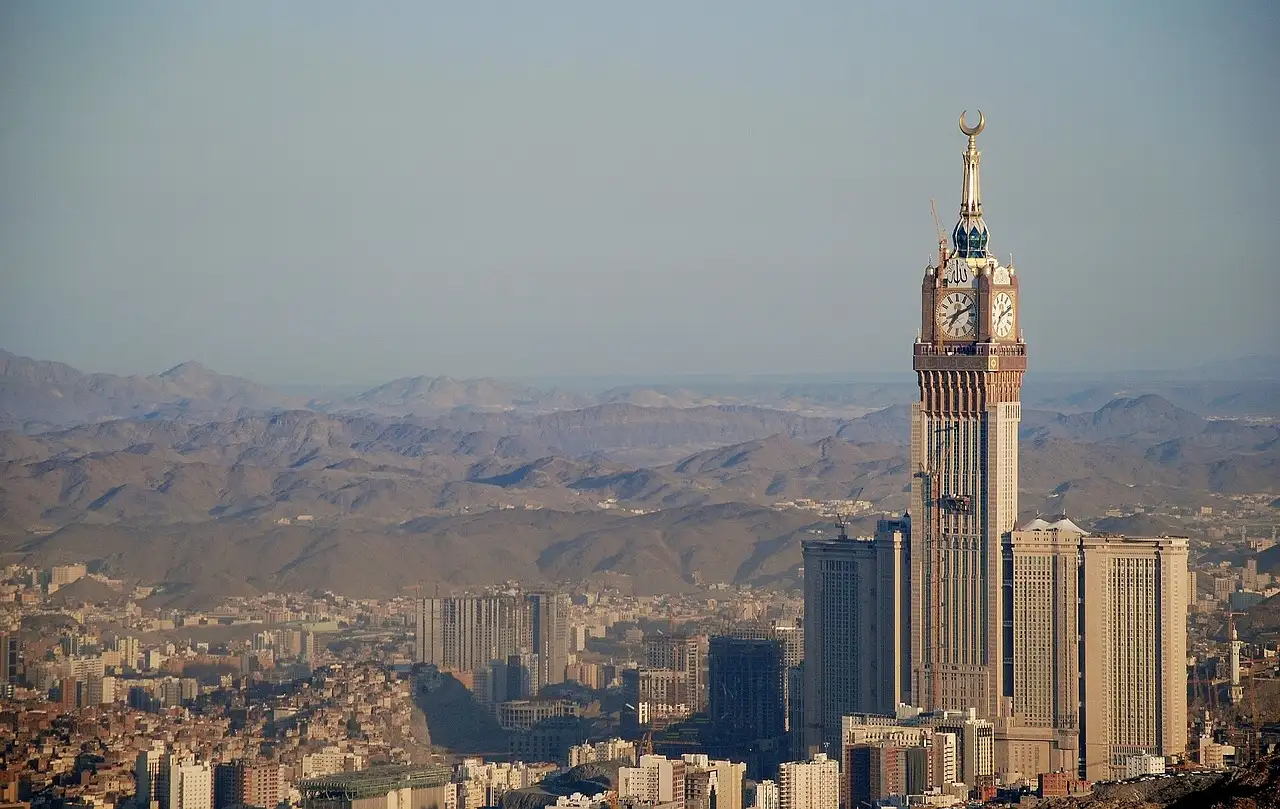 Quais são os eventos e atividades mais divertidos na Arábia Saudita?