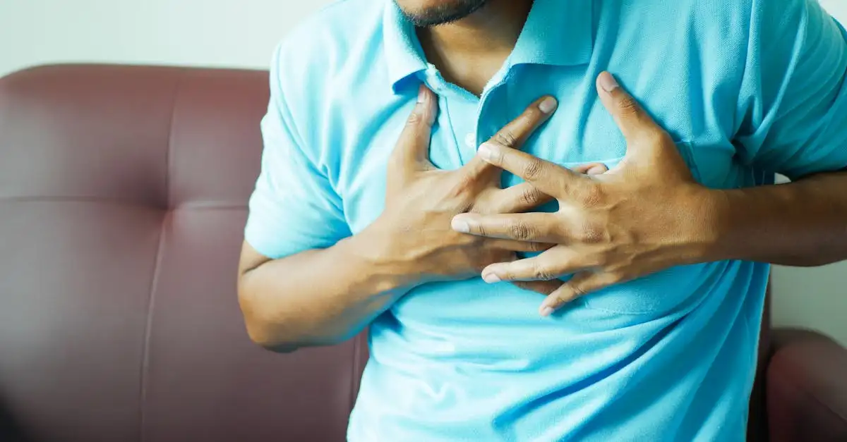 Quais são os sintomas de um ataque cardíaco a reconhecer?