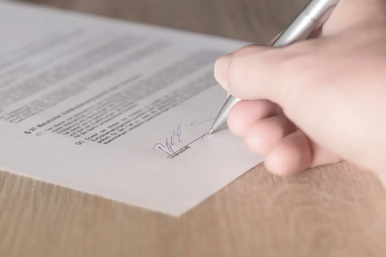 Qual a diferença entre leasing privado, financeiro e operacional?