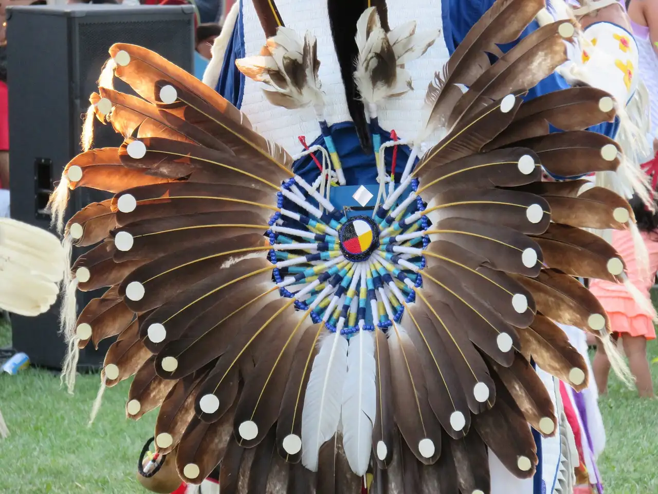 Qual é a importância dos powwows na cultura moderna?
