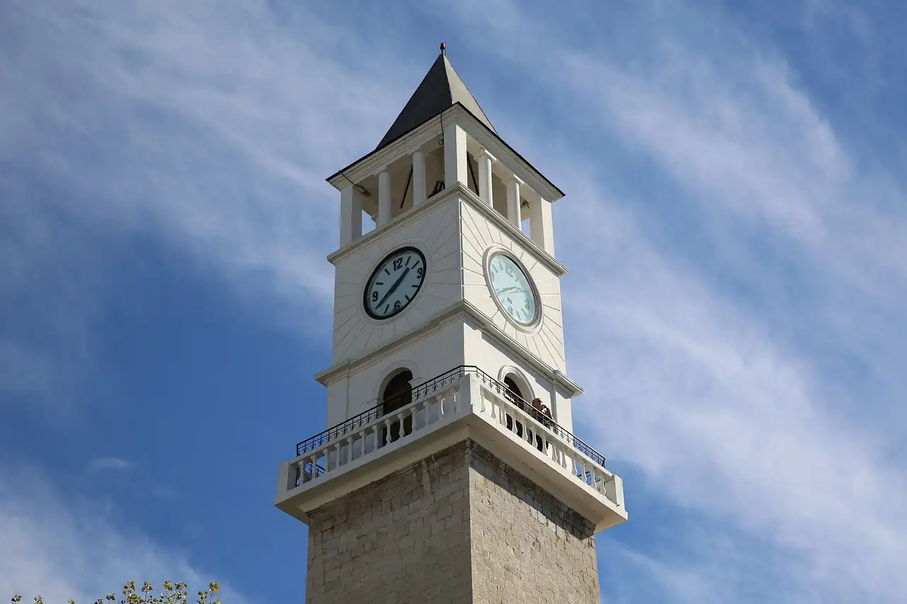 O que faz Tirana, Albânia, ser tão única e especial?