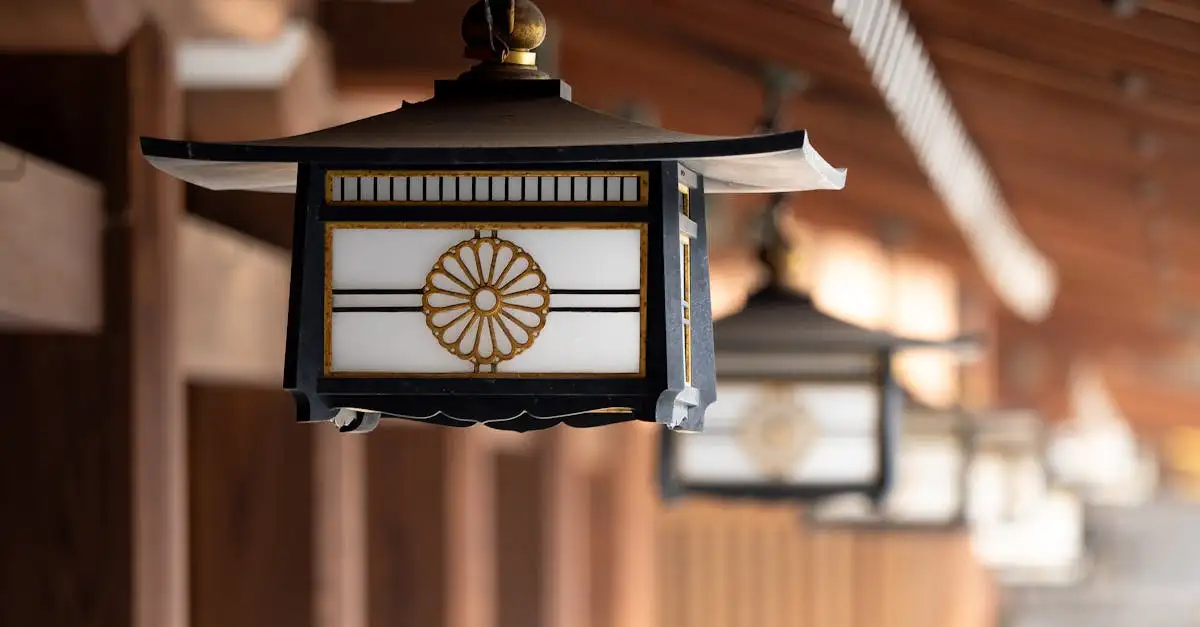 Quem foi o imperador que fundou o Japão moderno na Era Meiji?