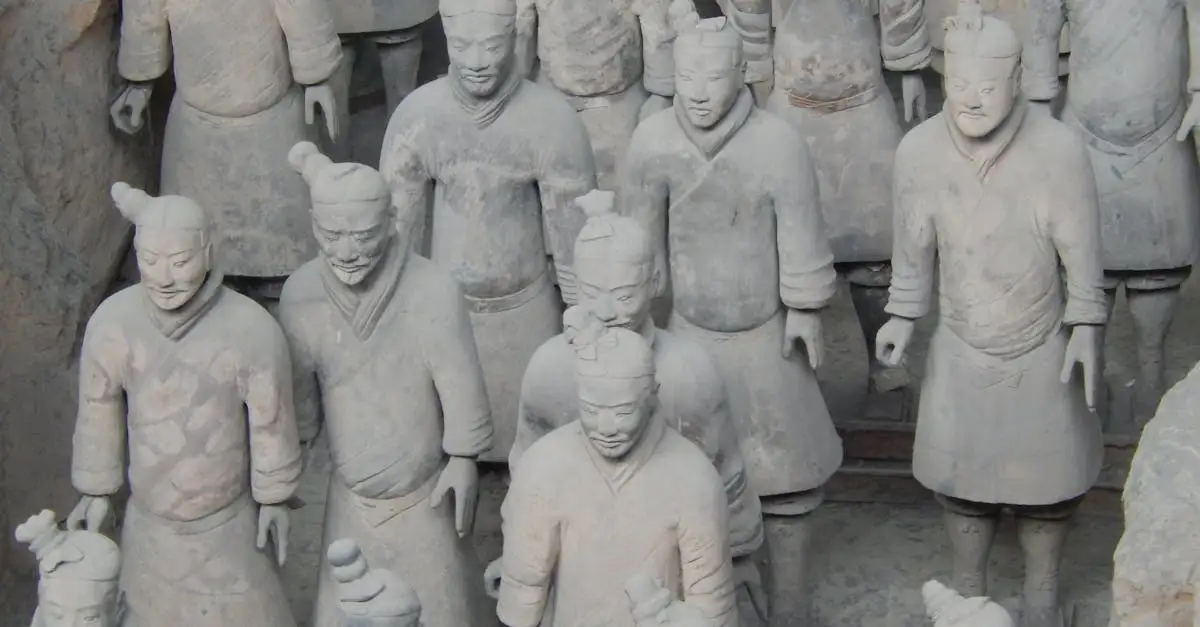 Quem foi o primeiro imperador da China na história?