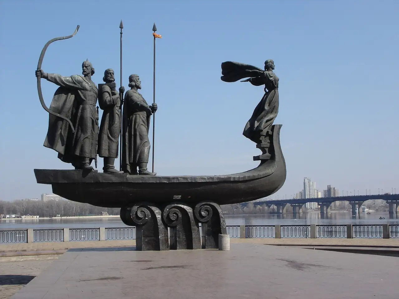 Como os Vikings Navegaram e Exploraram Novas Terras?