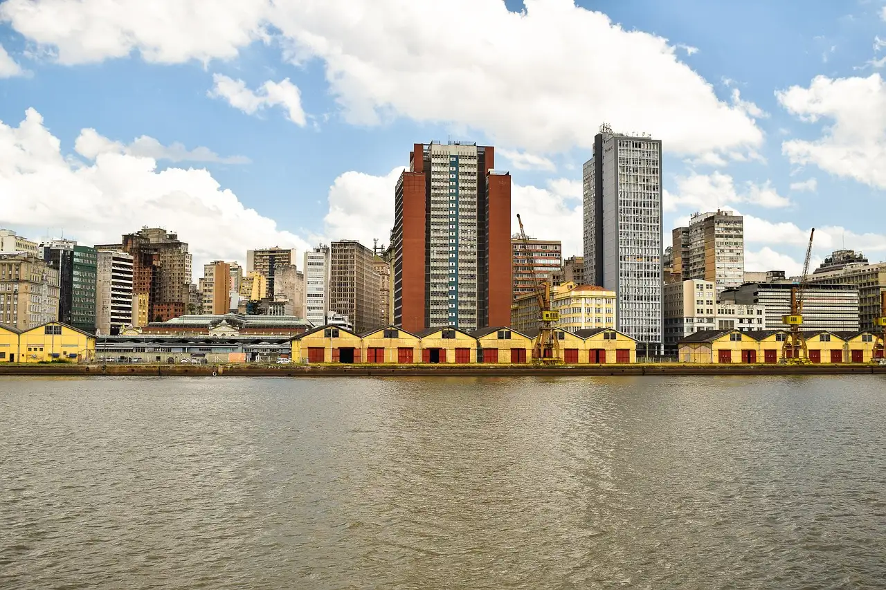 Onde fica o estádio do Internacional em Porto Alegre?