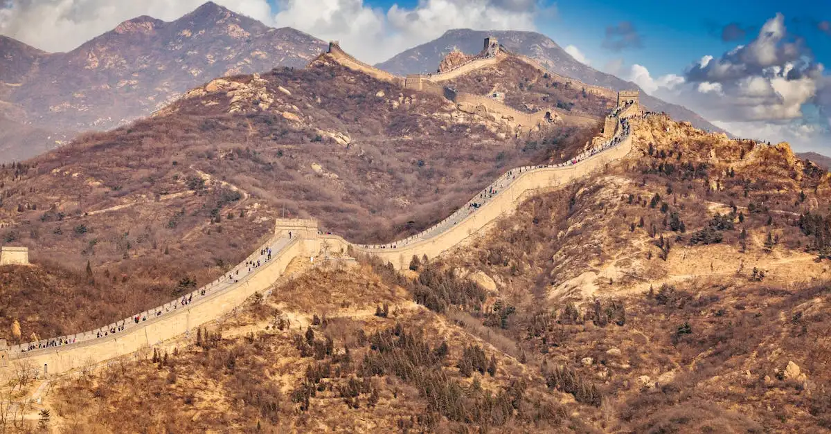 Como a Grande Muralha Chinesa foi expandida na dinastia Ming?