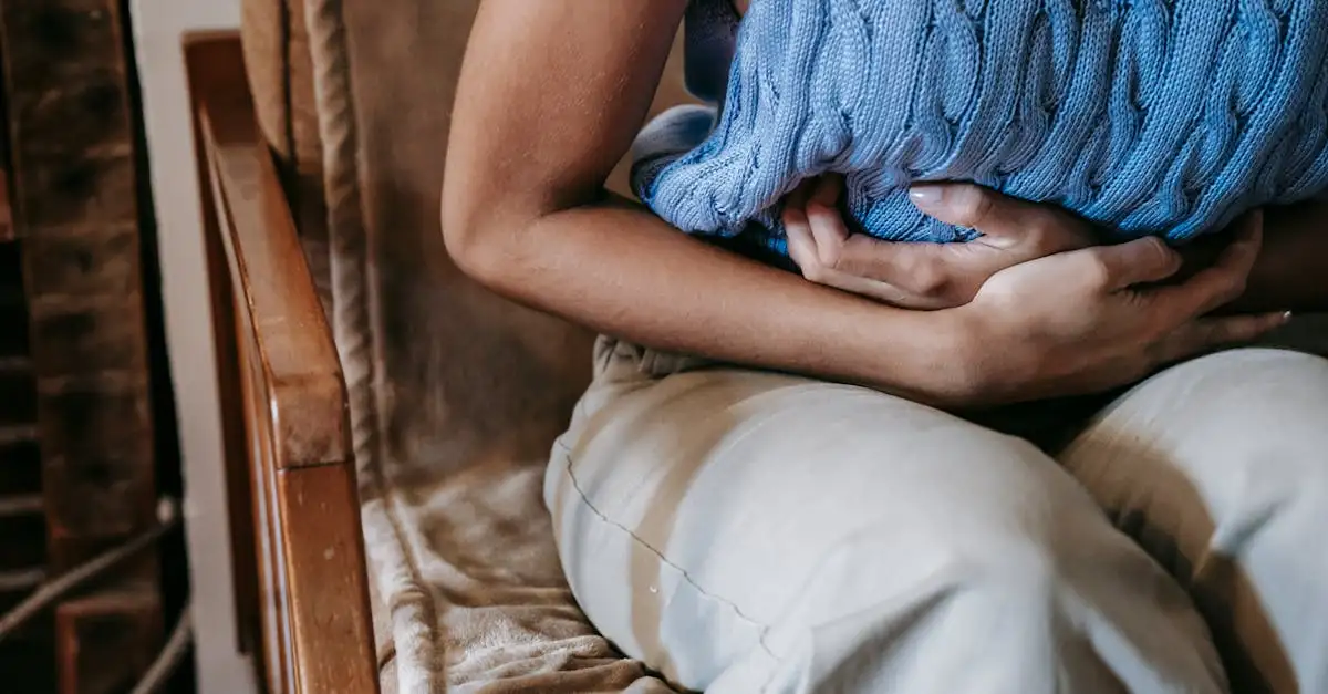Dor abdominal e secreção aquosa: é motivo de preocupação?