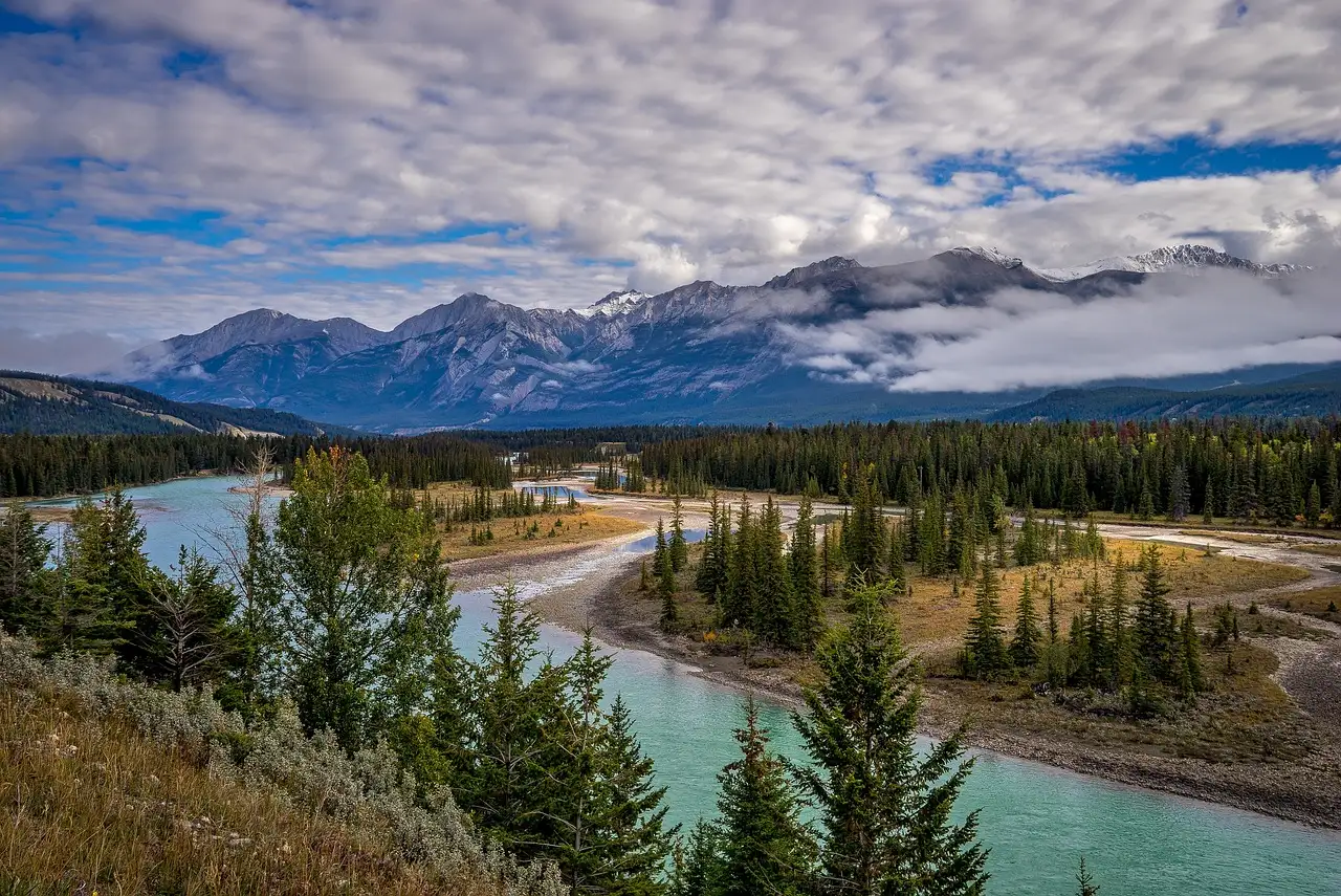 Por que o Parque Nacional de Jasper é famoso por suas geleiras?