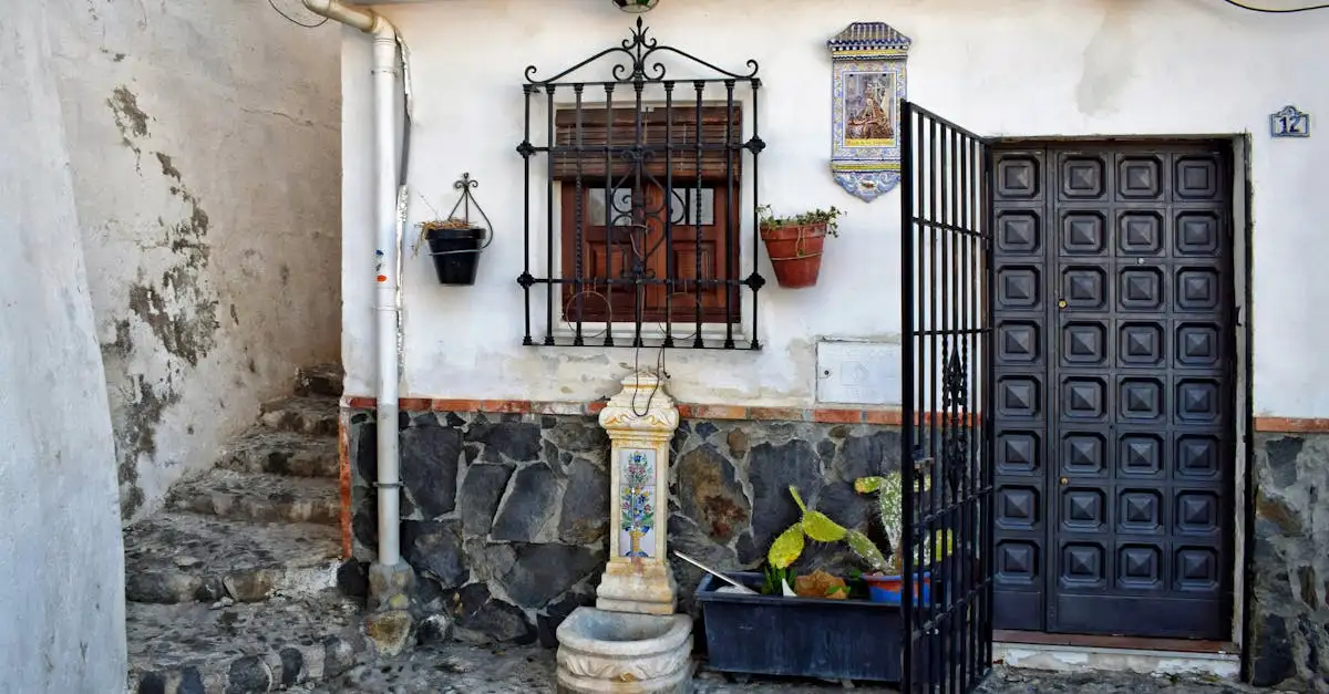 Quais locais revelam o charme colonial de Granada, Nicarágua?