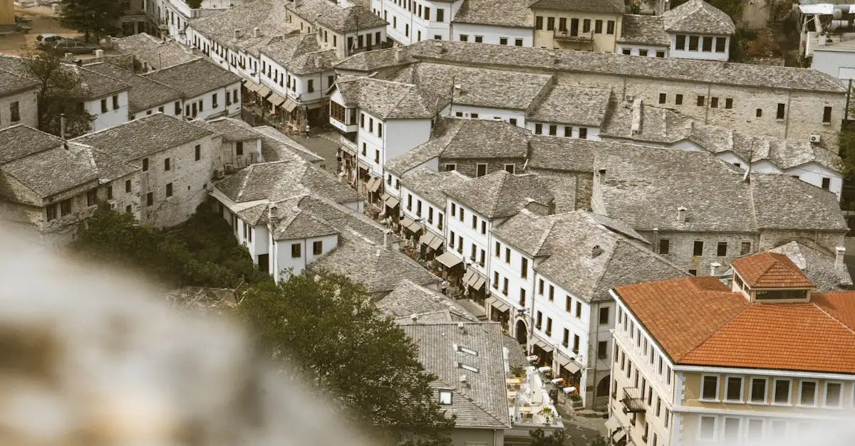 Quais são os museus e edifícios históricos mais belos da Albânia?