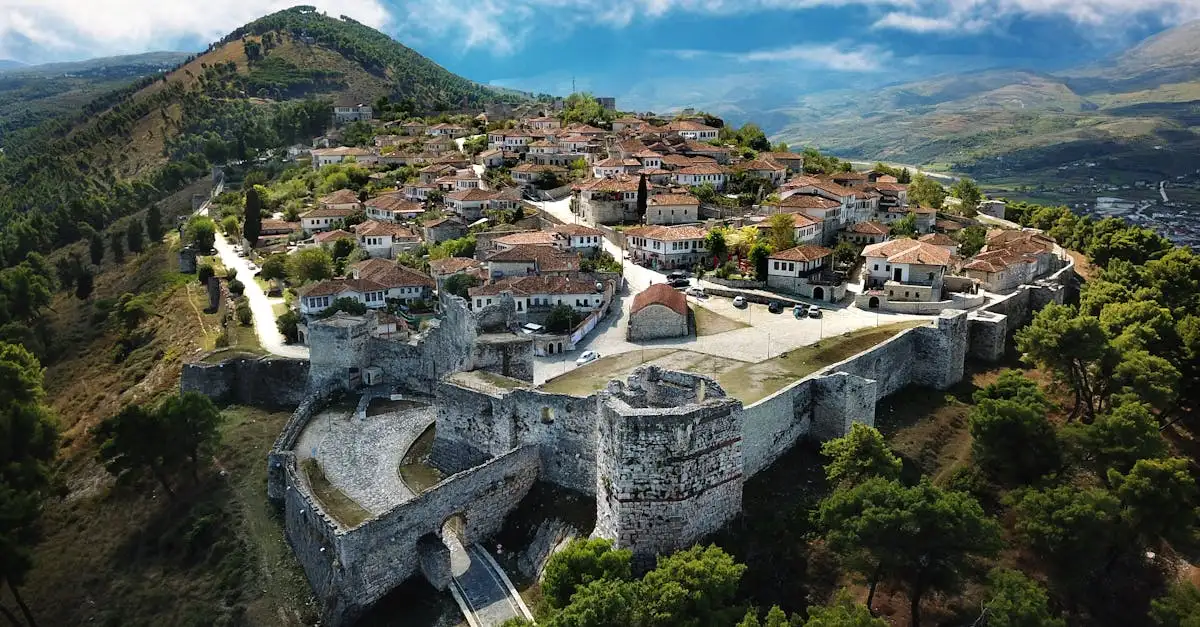 Quais são os museus e edifícios históricos mais belos da Albânia?