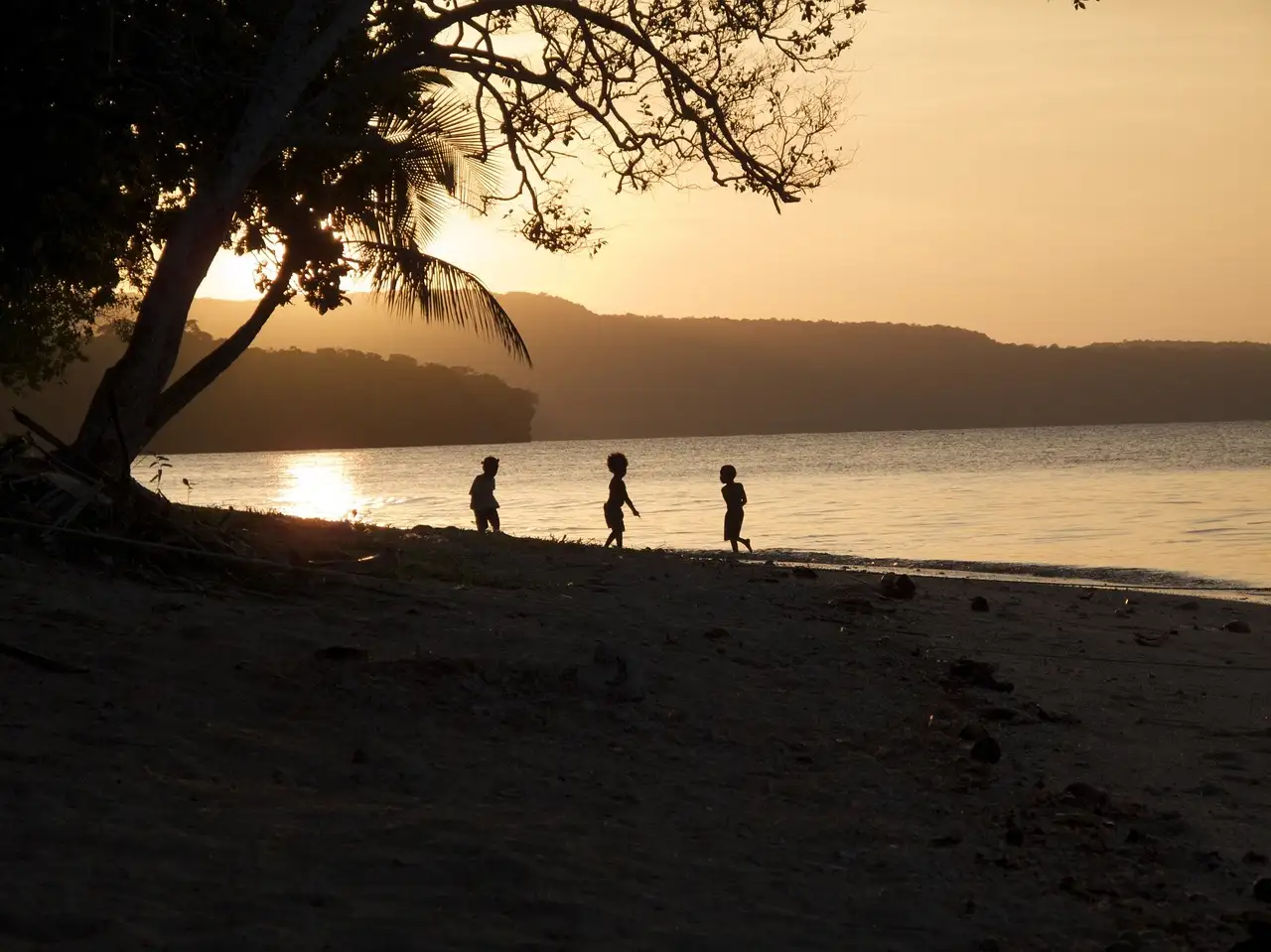 Qual é a capital de Vanuatu e qual a sua importância?