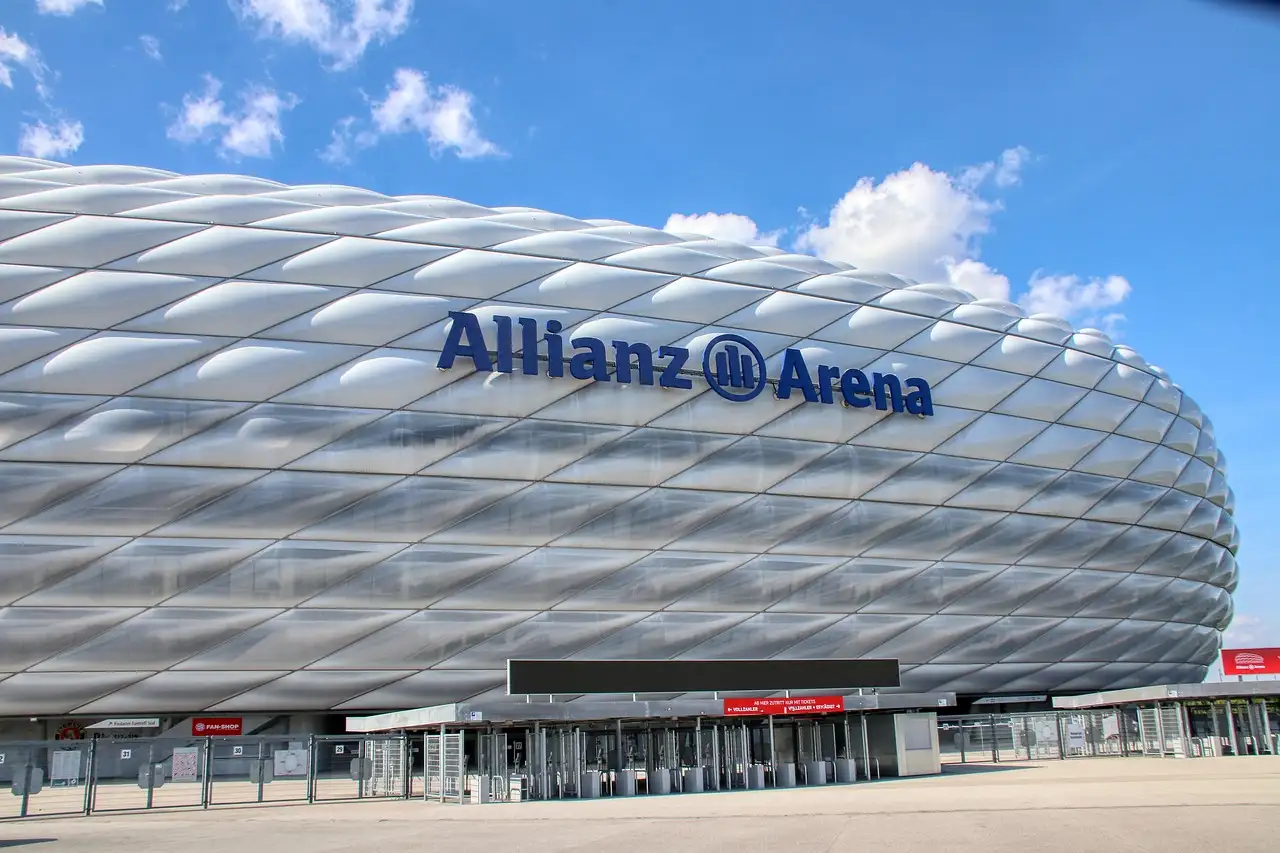 Qual é a história da marca Allianz na Alemanha?