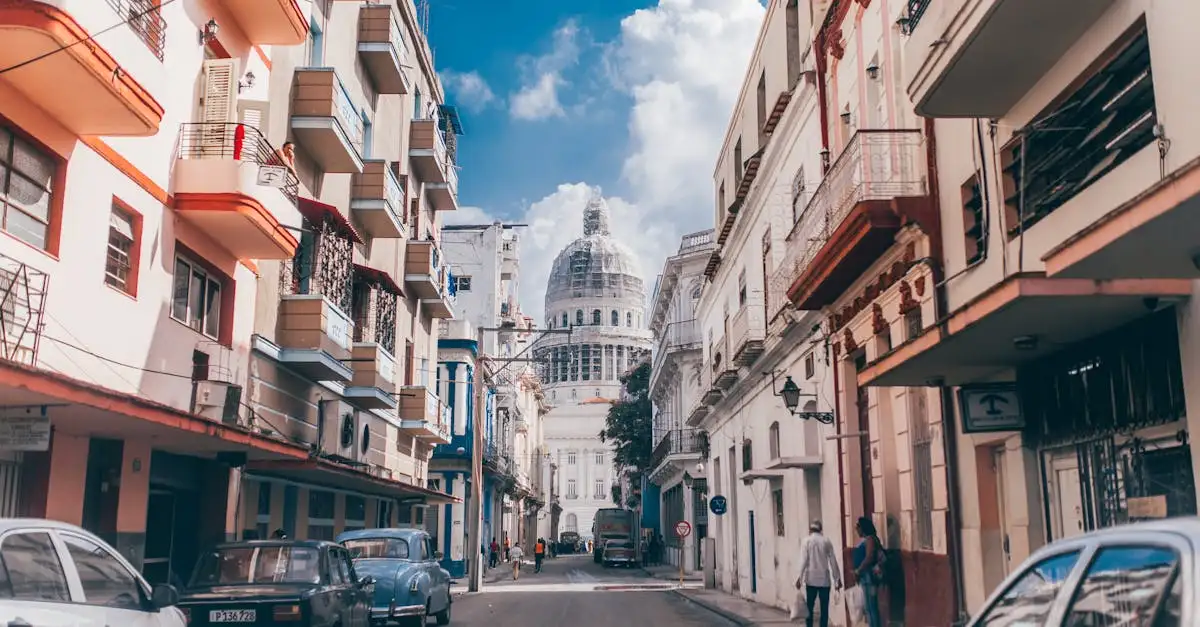 Quais são os edifícios históricos e museus mais belos de Cuba?