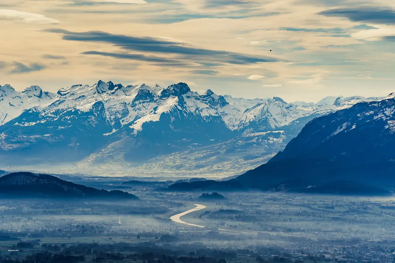 Qual é a melhor cadeia de montanhas para esquiar na Áustria?