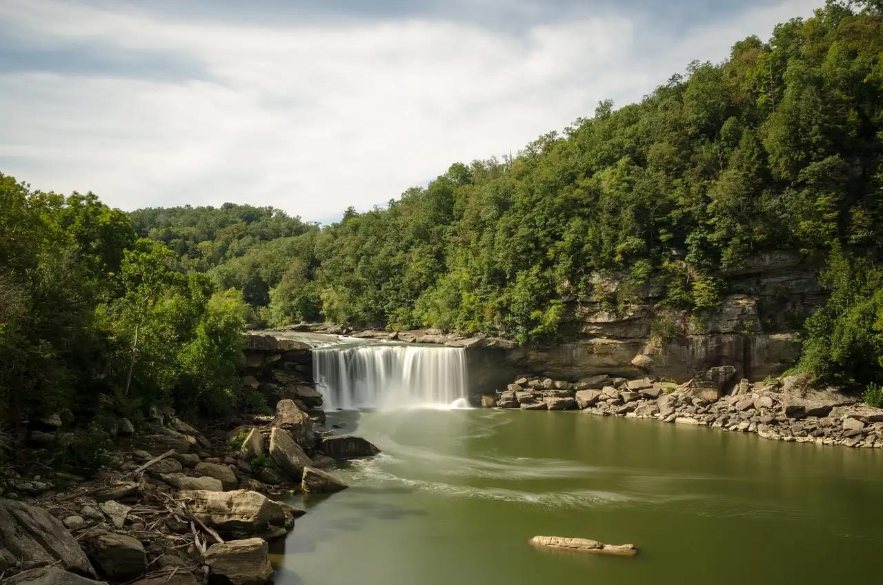 Qual é a capital do Kentucky e qual a sua história?