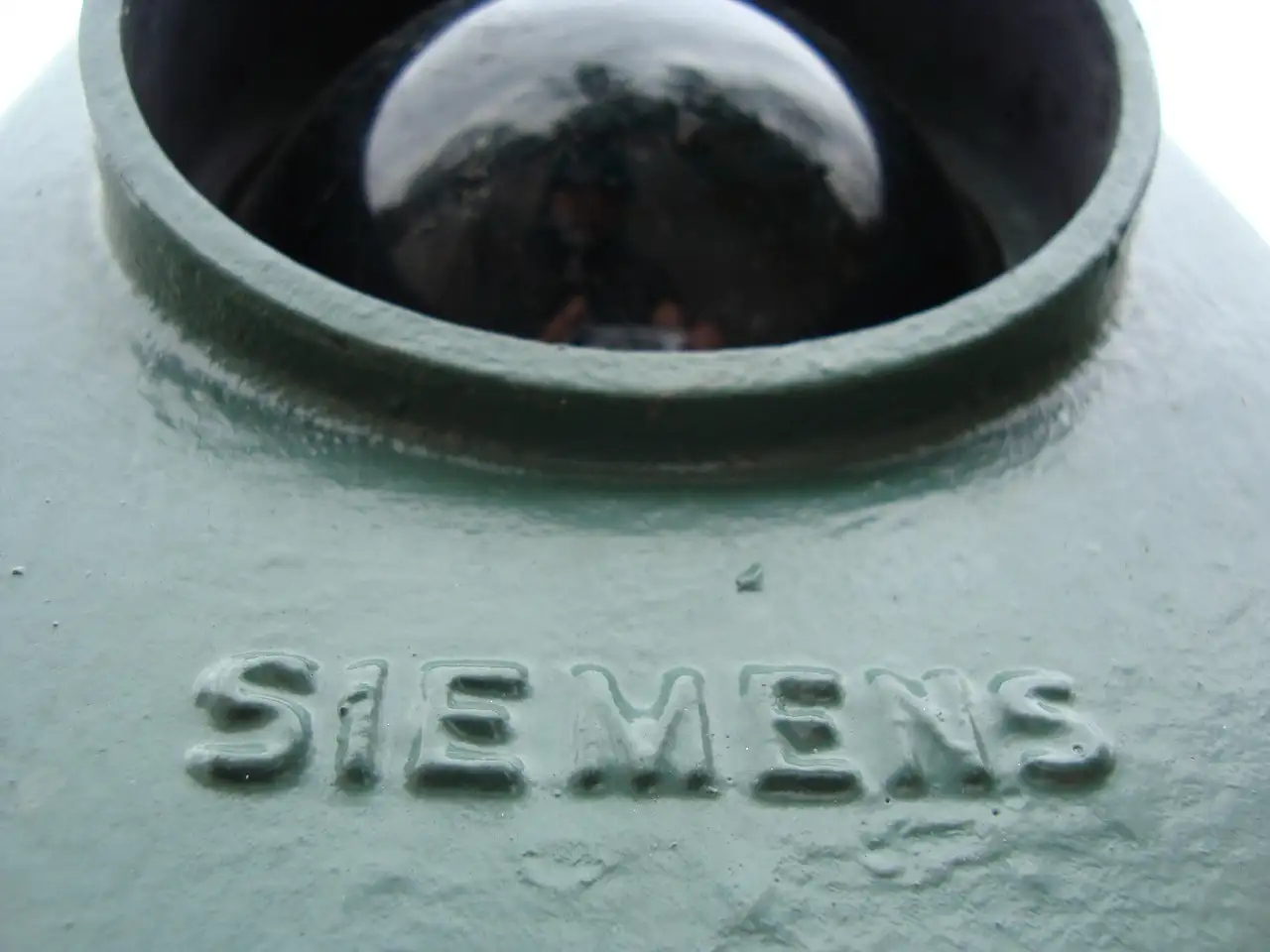 Qual é a história da marca Siemens na Alemanha? Descubra!