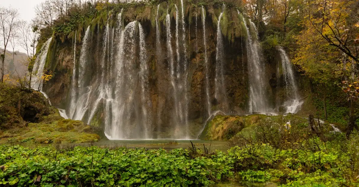 Onde está localizado o famoso Parque Nacional Plitvice?