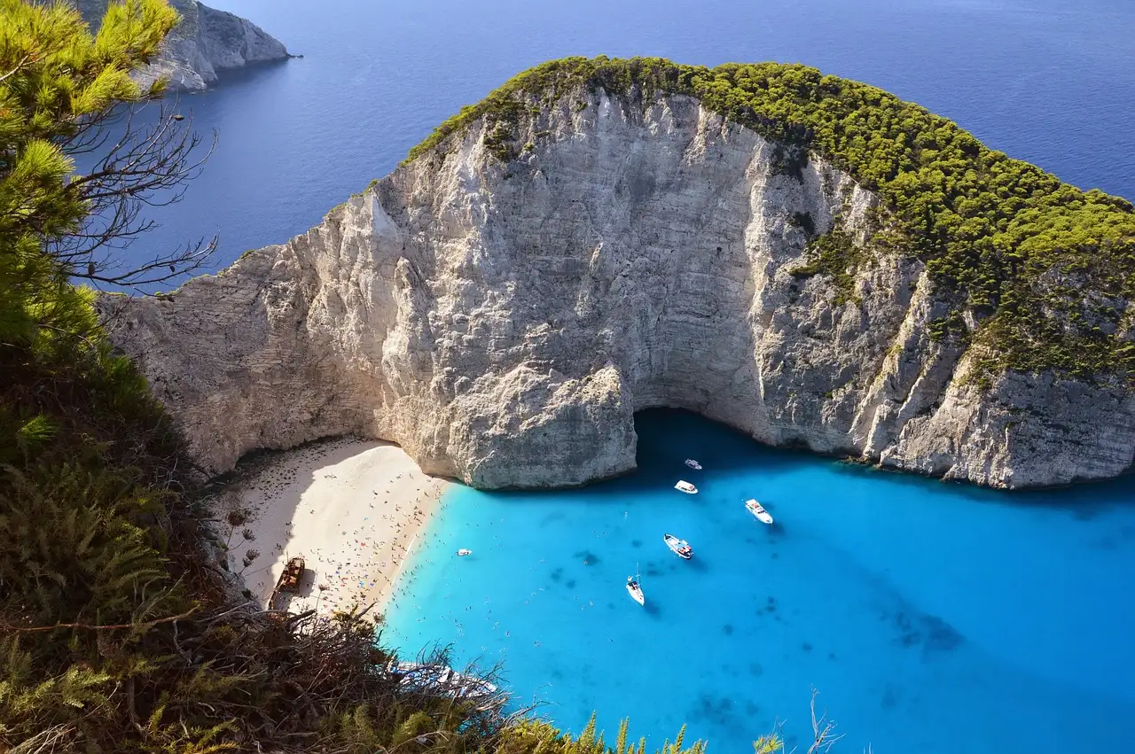 Qual é a duração do voo para Zakynthos?