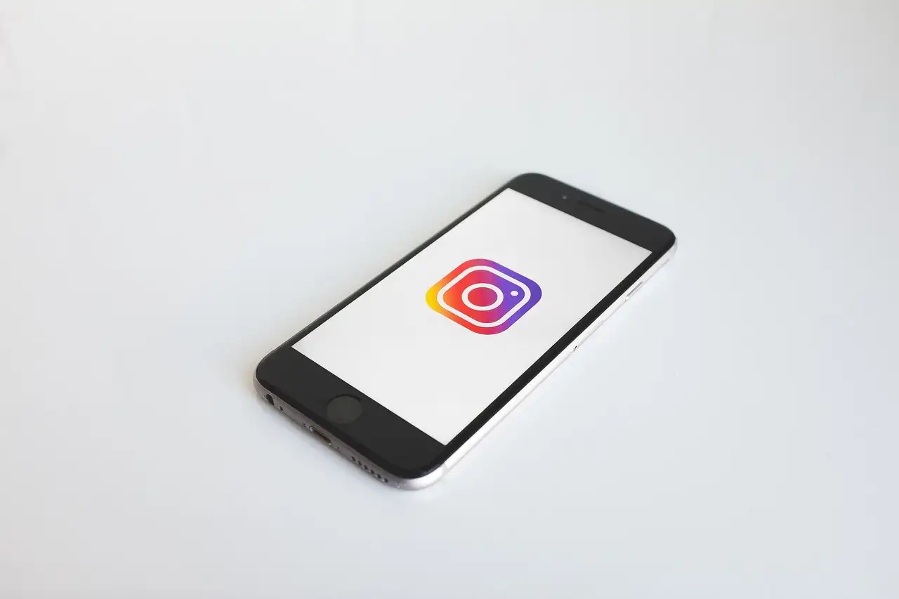 Qual é a história do Instagram nos EUA?
