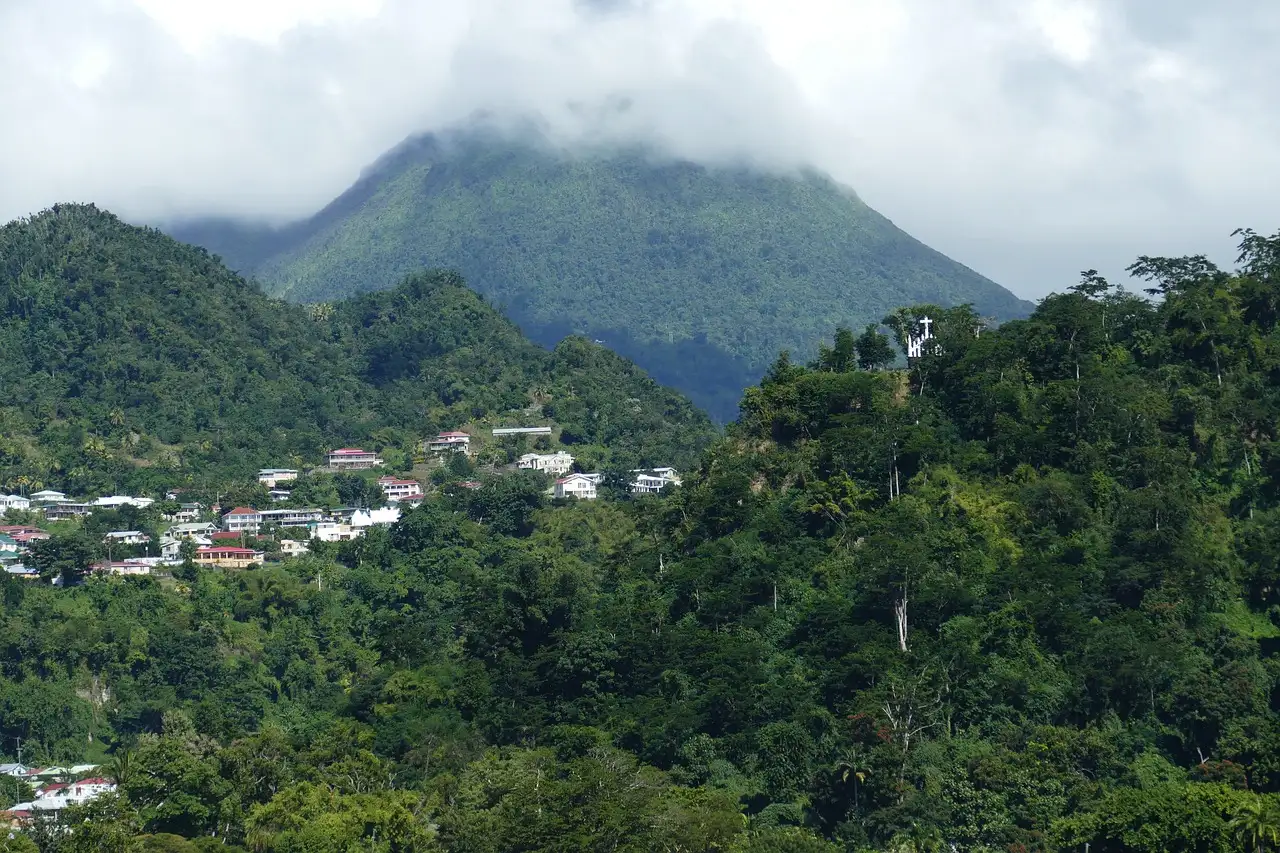 Quais são os eventos e atividades mais divertidos em Dominica?