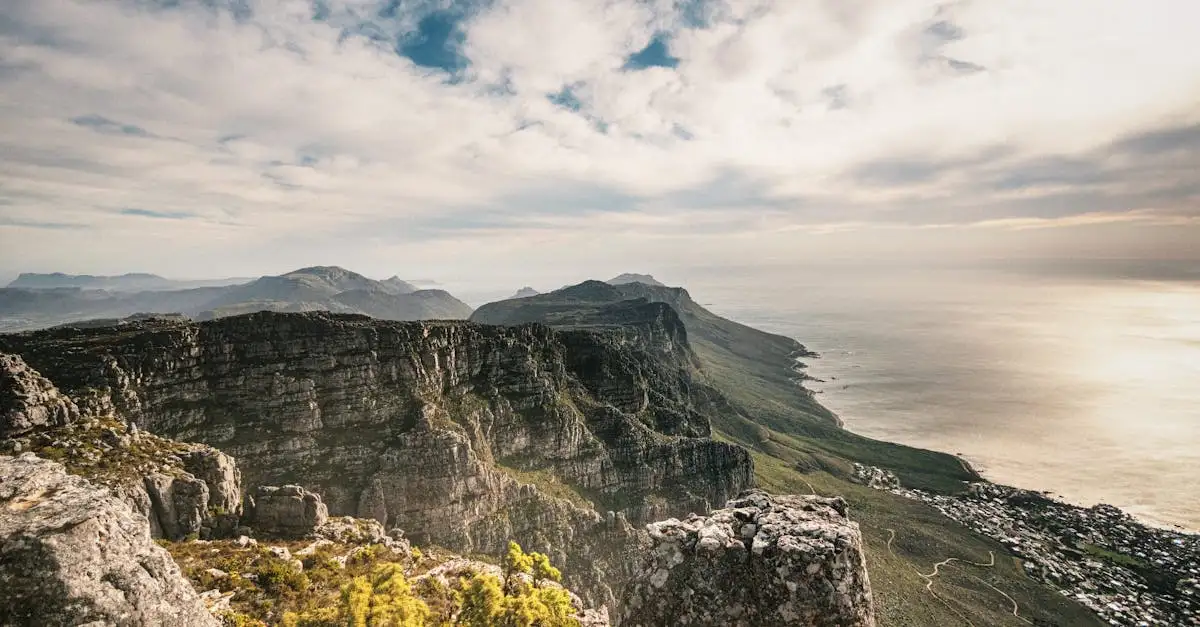 Qual cidade sul-africana oferece a melhor vista da Montanha da Mesa?